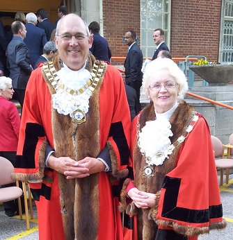 Meet Your New Swindon Mayor!