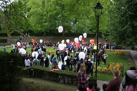 A419 crash victims tribute in Town Gardens