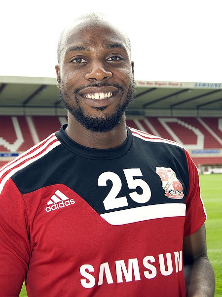 Dany N'Guessan Swindon Town