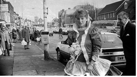 James Hunt Marries Sarah Lomax in Marlborough 17 December 1983