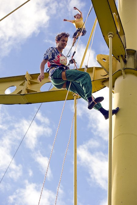 Jake The Jugger tackles the Swindon Renault Building on a high-wire