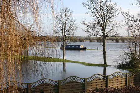 Floods at Lechlade, Swindon