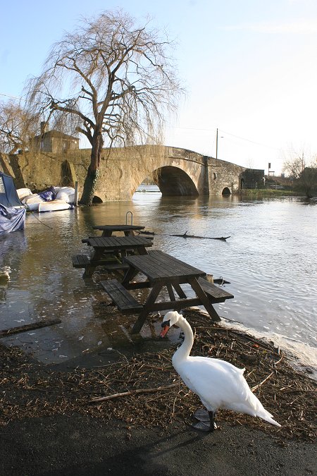 Floods at Lechlade, Swindon