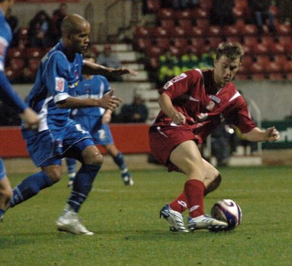 Swindon Town v Orient 06 Nov 2007