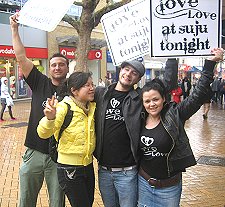 Suju Free Hugs in Swindon