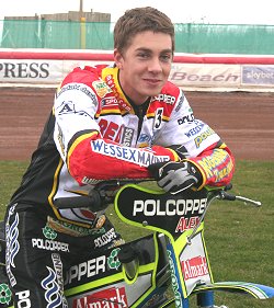 Troy Batchelor riding the Swindon Speedway Robins to victory at the Abbey Stadium