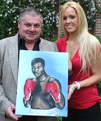 Miss Swindon 2008 Becky Cole with Keith Mayo and her canvas of boxer Larry Holmes