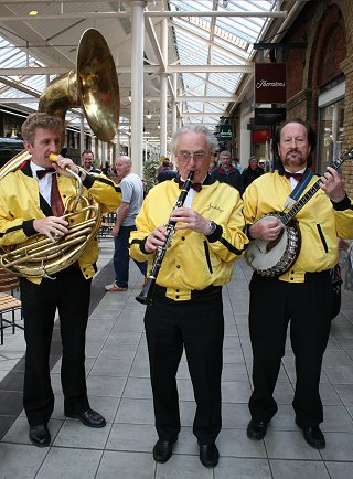 Swindon Designer Outlet Wild Weekend 2008