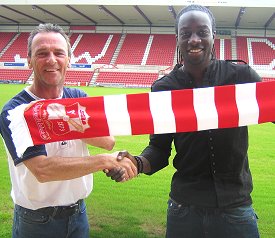 Kevin Amankwaah moves to Swindon Town