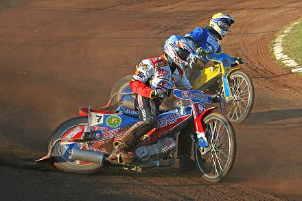 Swindon v Poole in the Knockout Cup Quarter Final Second Leg