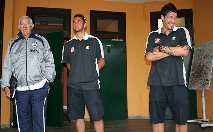 Luis Assagones Hasney Aljofree Lee Peacock Swindon Town v Fenerbahce