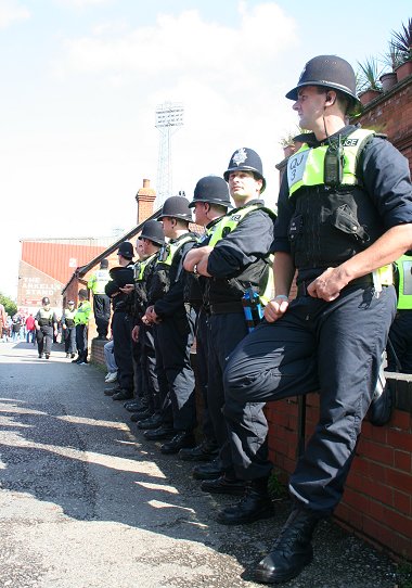 Swindon Town Leeds 130908