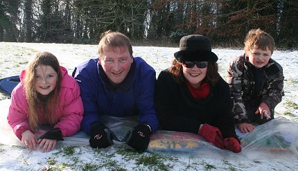 Sledging in Old Town Swindon 03 Feb 2009