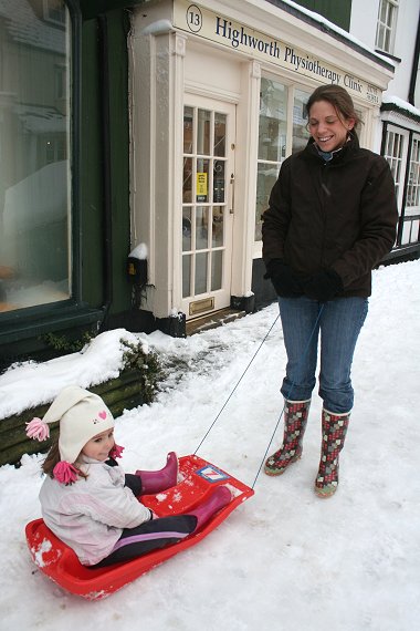 Highworth, Swindon snow 06 Feb 2009