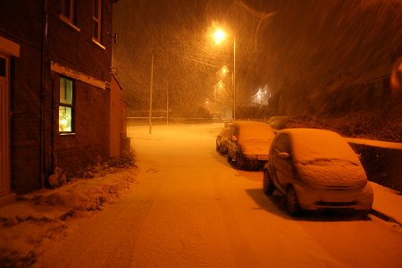 Snow Highworth 09 Feb 2009