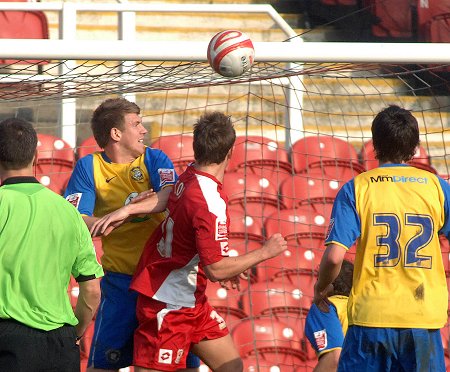 Swindon v Hereford Simon Cox goal