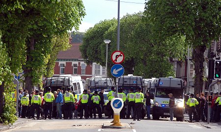 Swindon football Police - Swindon V Bristol Rovers 25 April 2009