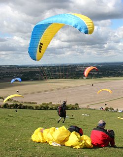 Paragliders in Swindon 15 September 2005