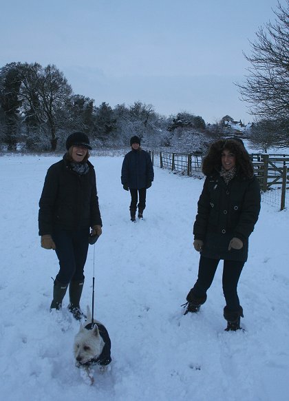 Swindon Stanton Park snow 06 January 2009