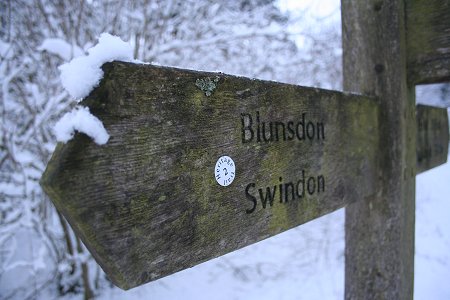 Swindon Stanton Park snow 06 January 2009