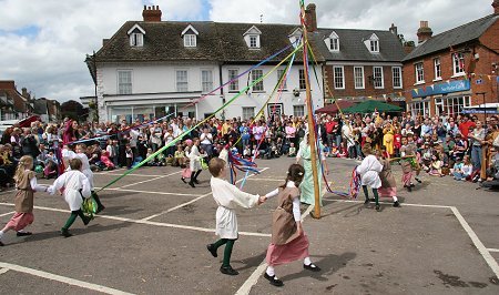 Maypole Dancing in Highworth