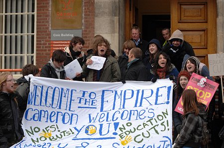 Swindon Students Protest at Swindon Council Offices