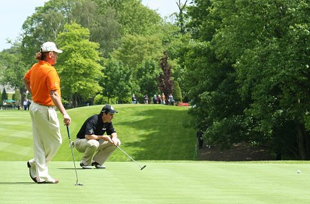 David Howell putts on the 1st green at Wentworth