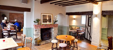 Rose & Crown Ashbury nr Swindon
