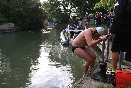 David Walliams at St Johns Lock Lechlade