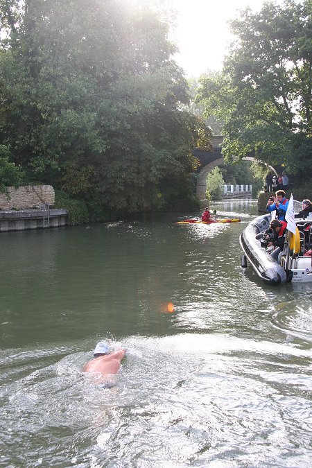 David Walliams Thames Challenge start