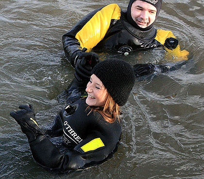 Swimming Down The Thames 08