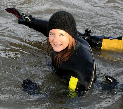 Swimming Down The Thames 08