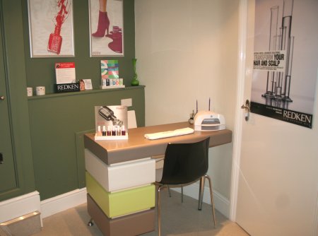 OMG Hair and Beauty Salon