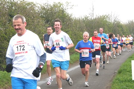 Highworth 5 Mile Race