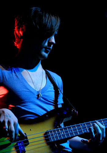 Kooks at the Oasis - 23/04/08