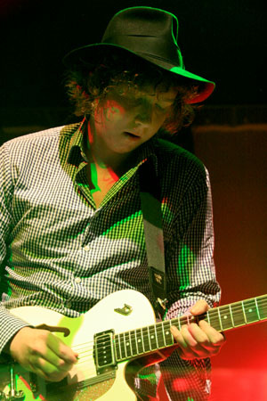 Kooks at the Oasis - 23/04/08