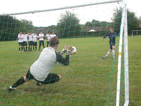 Challenge Swindon 2008 - Football