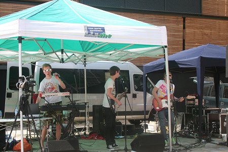 Frequently inSwindon gig - 07/06/08