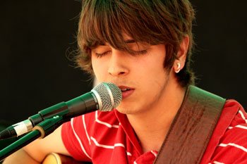Frequently inSwindon gig - 07/06/08