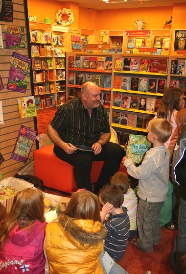 Storysacks storytelling at Borders Swindon