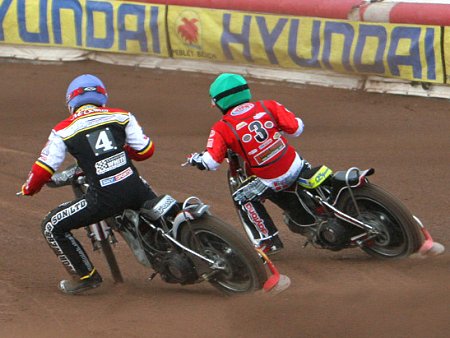 Swindon Robins 49 Peterborough Panthers 44