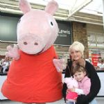 Peppa Pig visits Swindon Designer Outlet