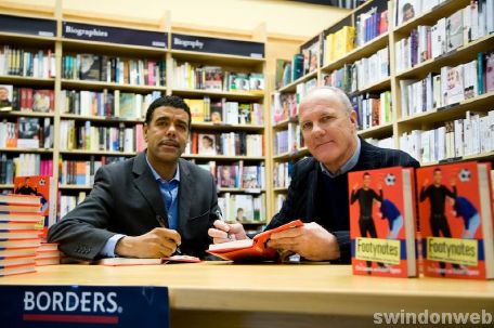 Chris Kamara book signing at Borders