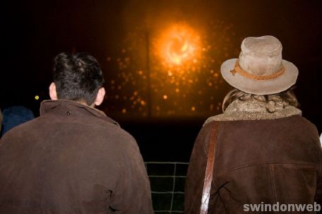 Bonfire night at Roves farm