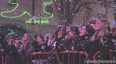 Christmas light switch-on