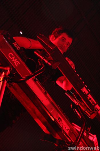 Pendulum at The Oasis