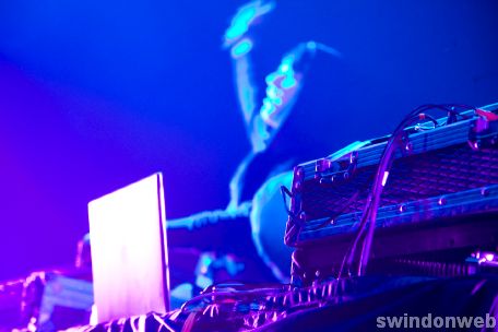 Pendulum at The Oasis