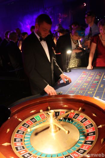 Winter Masked Ball at The Oasis