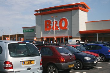 B & Q Opening