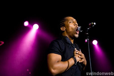 Lemar at the Oasis - 01/04/09